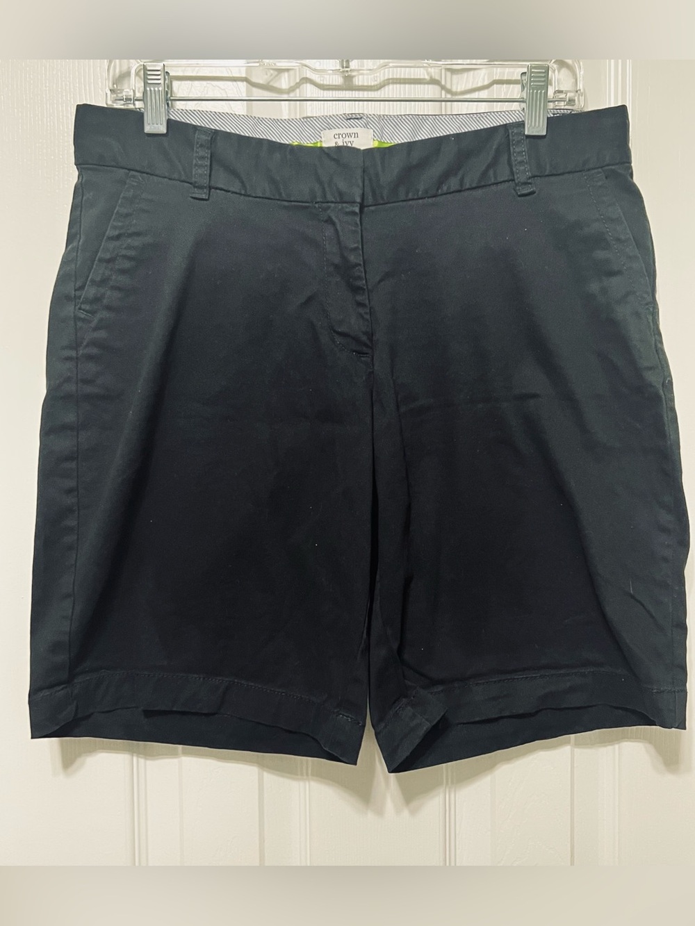 crown & ivy Black Women's Bermuda Shorts
